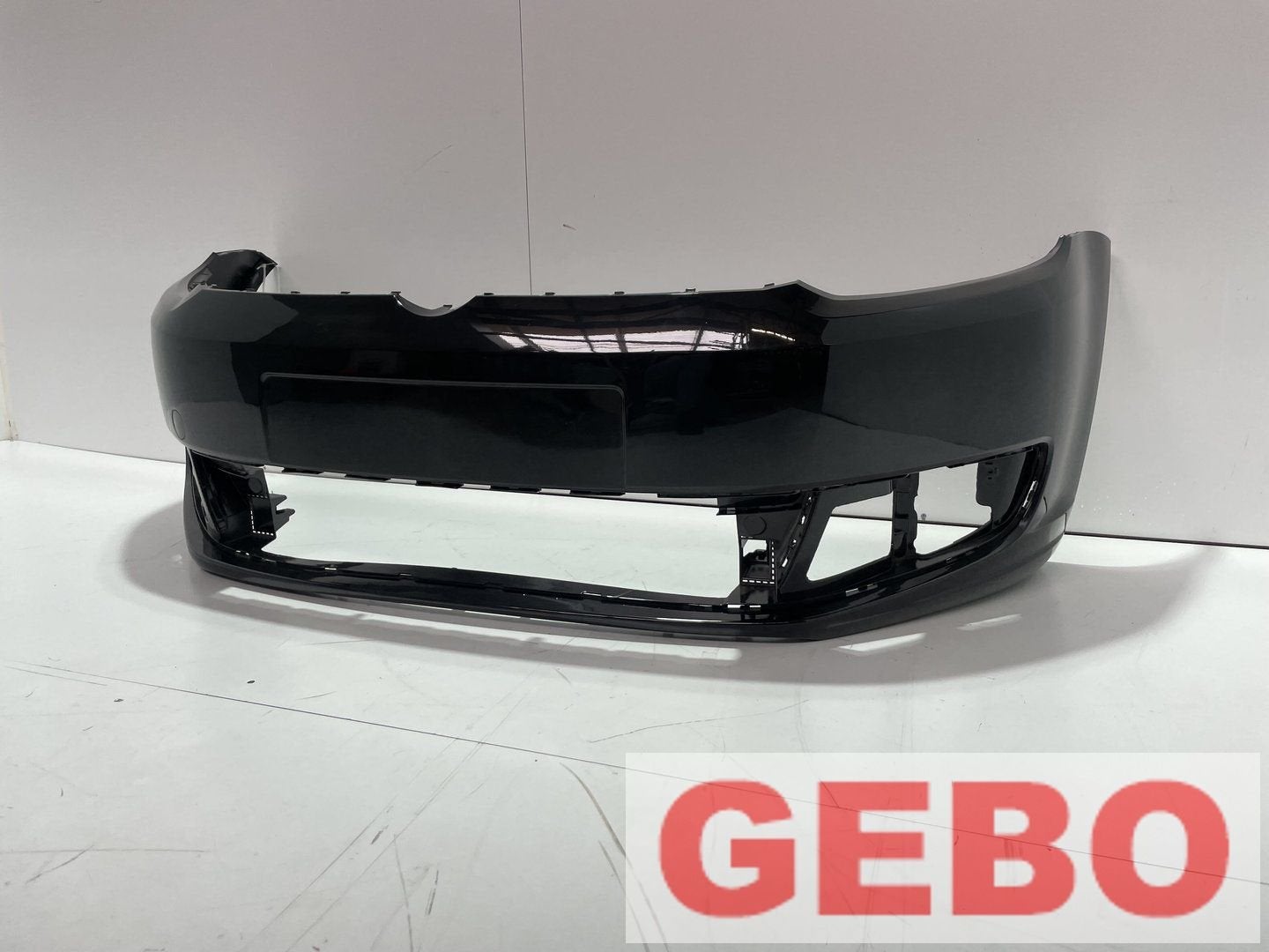 Volkswagen caddy 2010/2015 voorbumper bumper LC9X, -, -, Nieuw, Ophalen of Verzenden