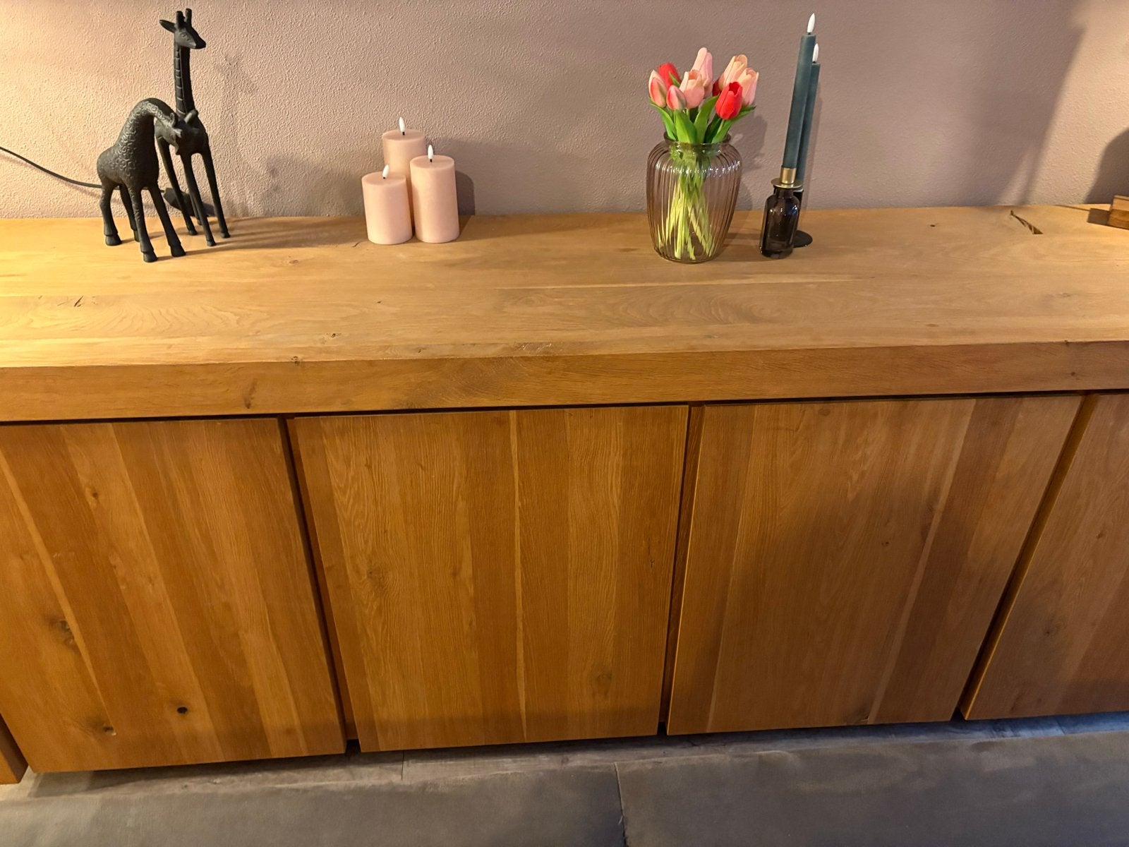 Eikenhouten dressoir - 250 cm breed, Huis en Inrichting, Kasten | Dressoirs, Ophalen, Met plank(en), Gebruikt, Eikenhout