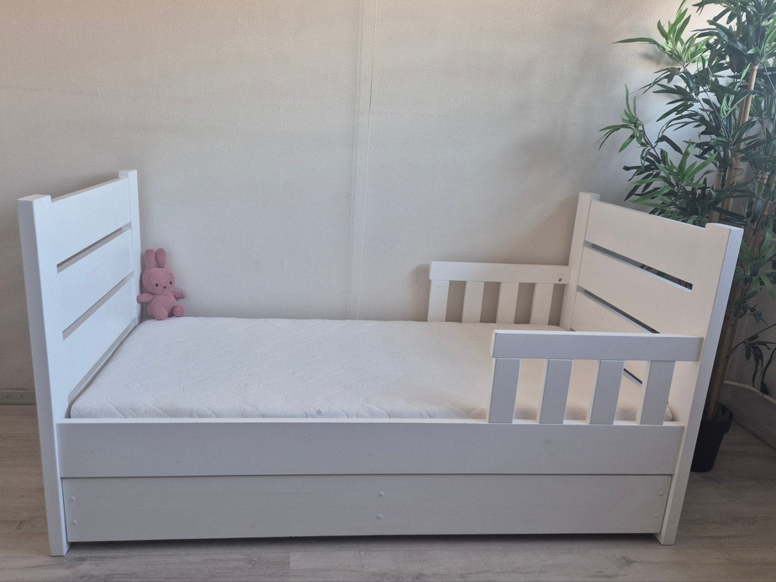 Peuterbed matras 4 seizoenen dekbed en matrasbeschermer, Ophalen, Gebruikt, 70 tot 85 cm, 140 tot 160 cm