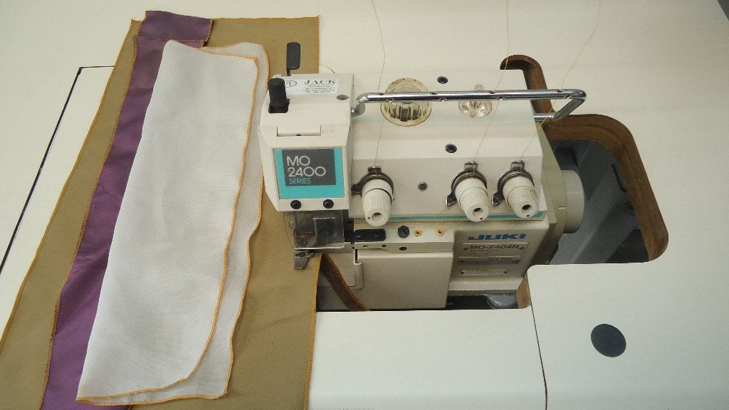 Industrie Naaimachine Juki 3 draads Babylock, Hobby en Vrije tijd, Overige merken, Gebruikt, Ophalen of Verzenden, Naaimachine