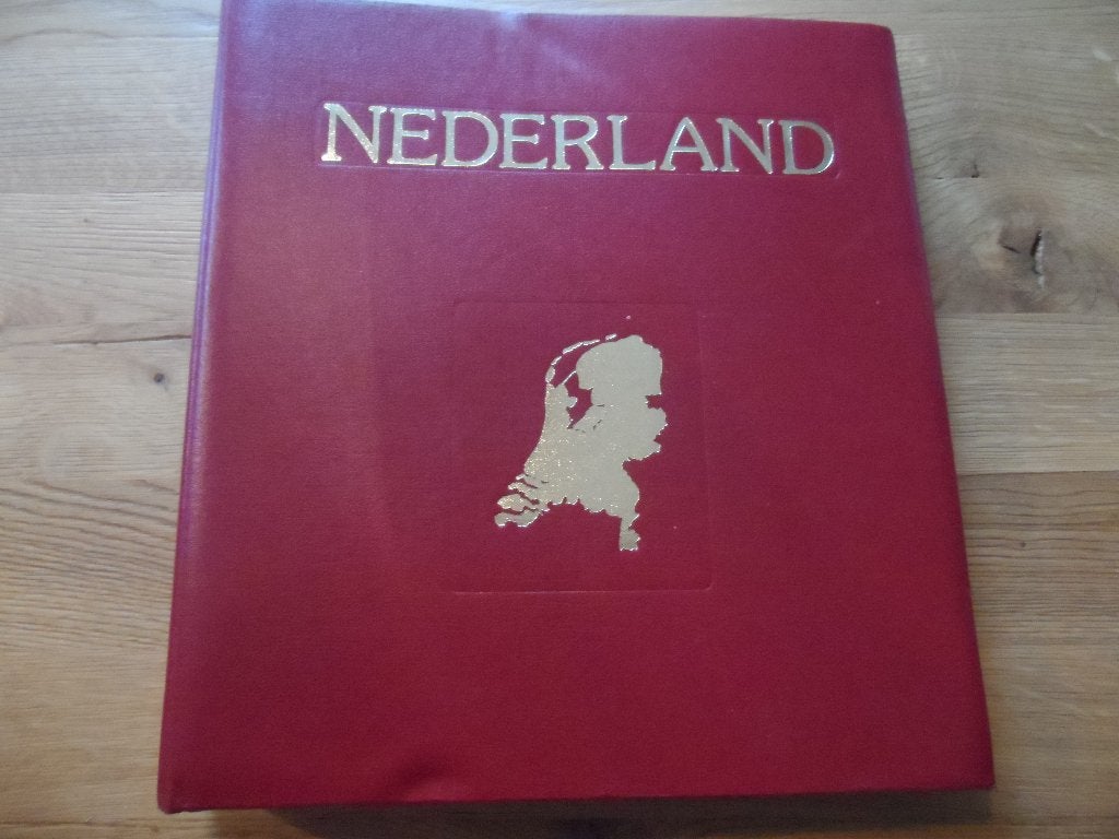 IMPORTA HOLLAND-ALBUM NEDERLAND DEEL 5 2007-2012, Postzegels en Munten, Verzenden, Verzamelalbum