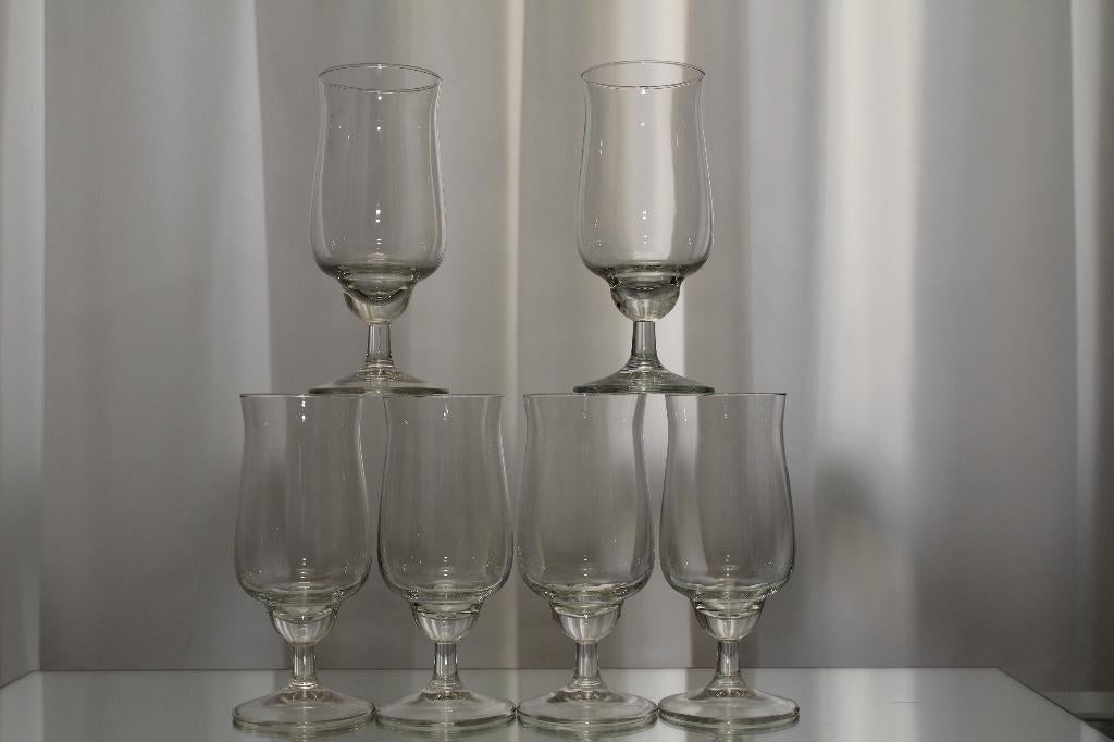 Set bierglazen van het servies Ambassador van Leerdam, Ophalen