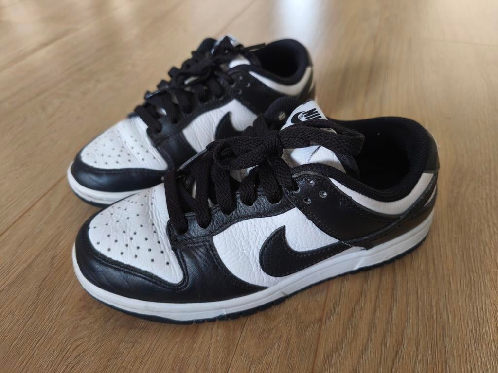 Nike - Dunk low retro panda zwart wit - mt 35,5, Gebruikt, Verzenden, Jongen of Meisje, Schoenen