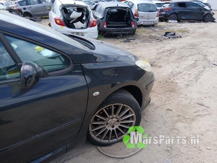 Scherm rechts-voor van een Peugeot 307, Gebruikt, -, -, Ophalen of Verzenden