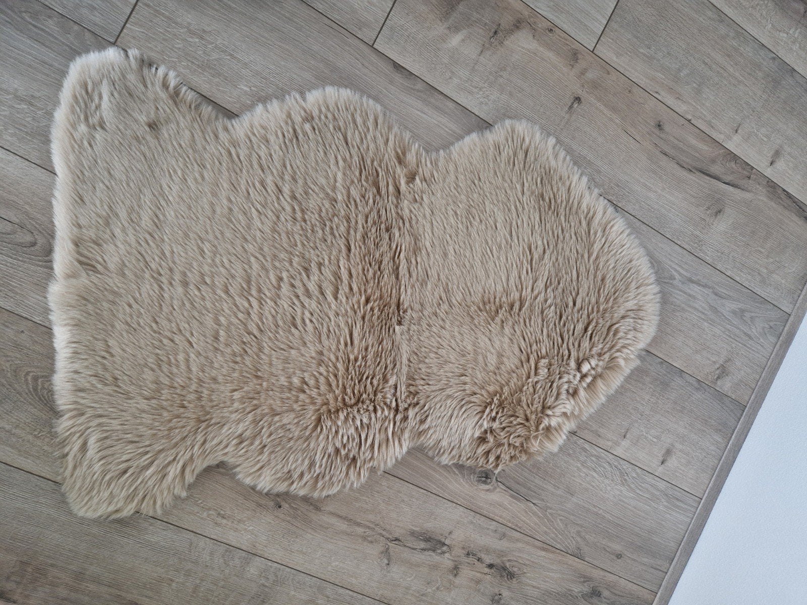 Vloerkleedje vacht, Ophalen of Verzenden, Nieuw, Rechthoekig, 50 tot 100 cm