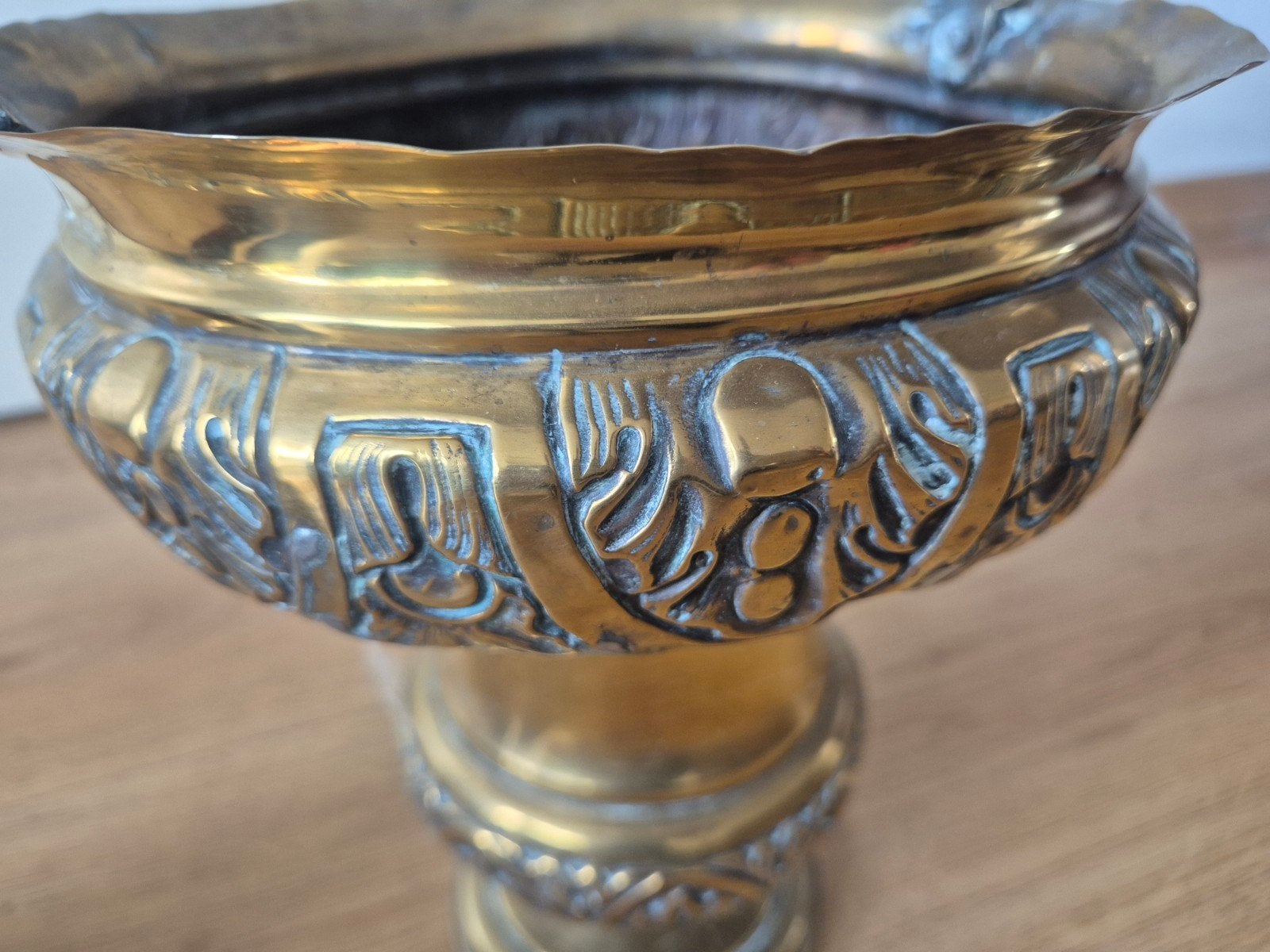 wijwateremmer koper, Ophalen