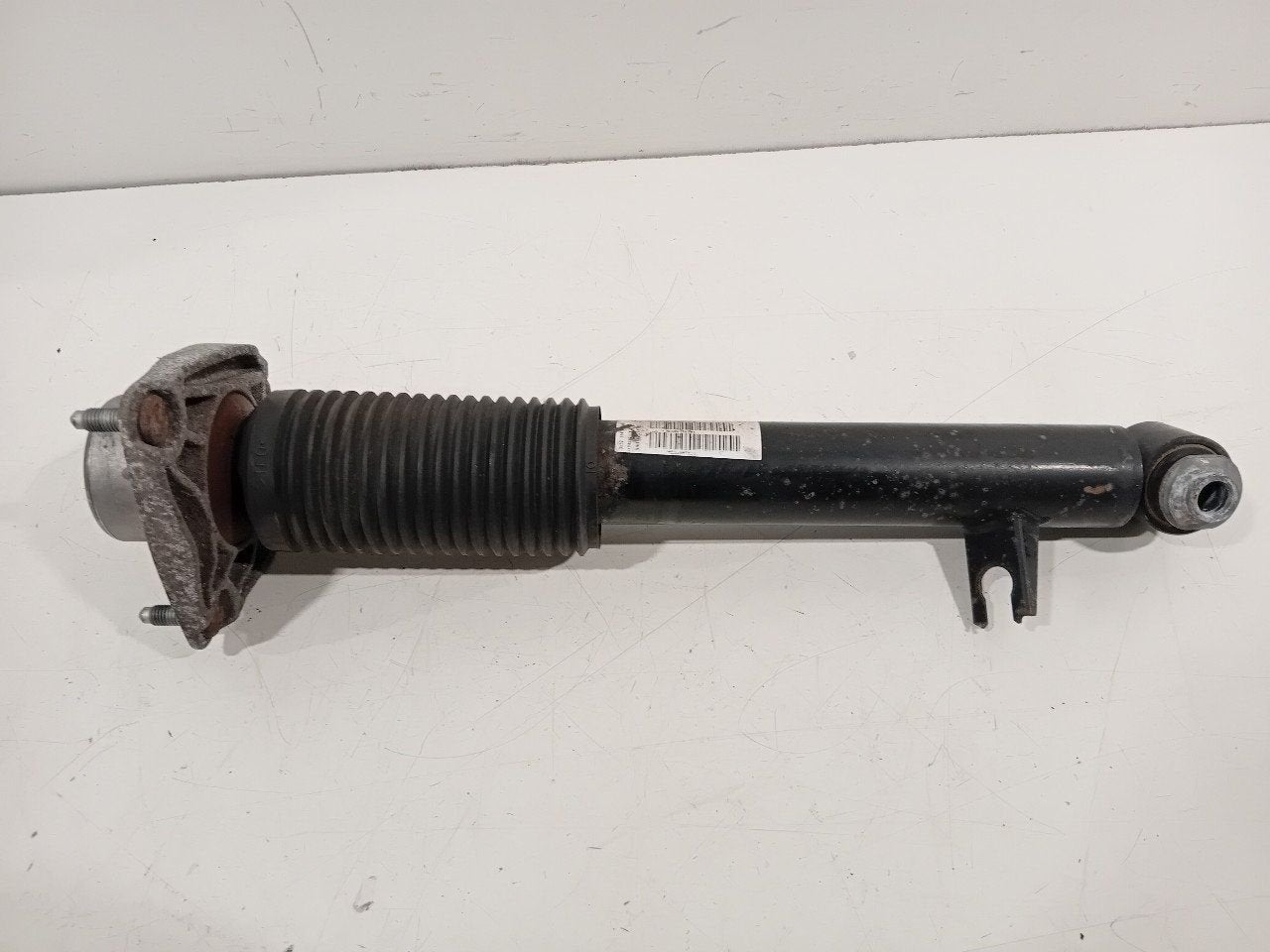 Schokbreker links achter BMW X5, Onderdelen@venauto.nl, Van der Ven Autorecycling B.V., Gebruikt, Ettenseweg 76, 4706 PB Roosendaal, The Netherlands