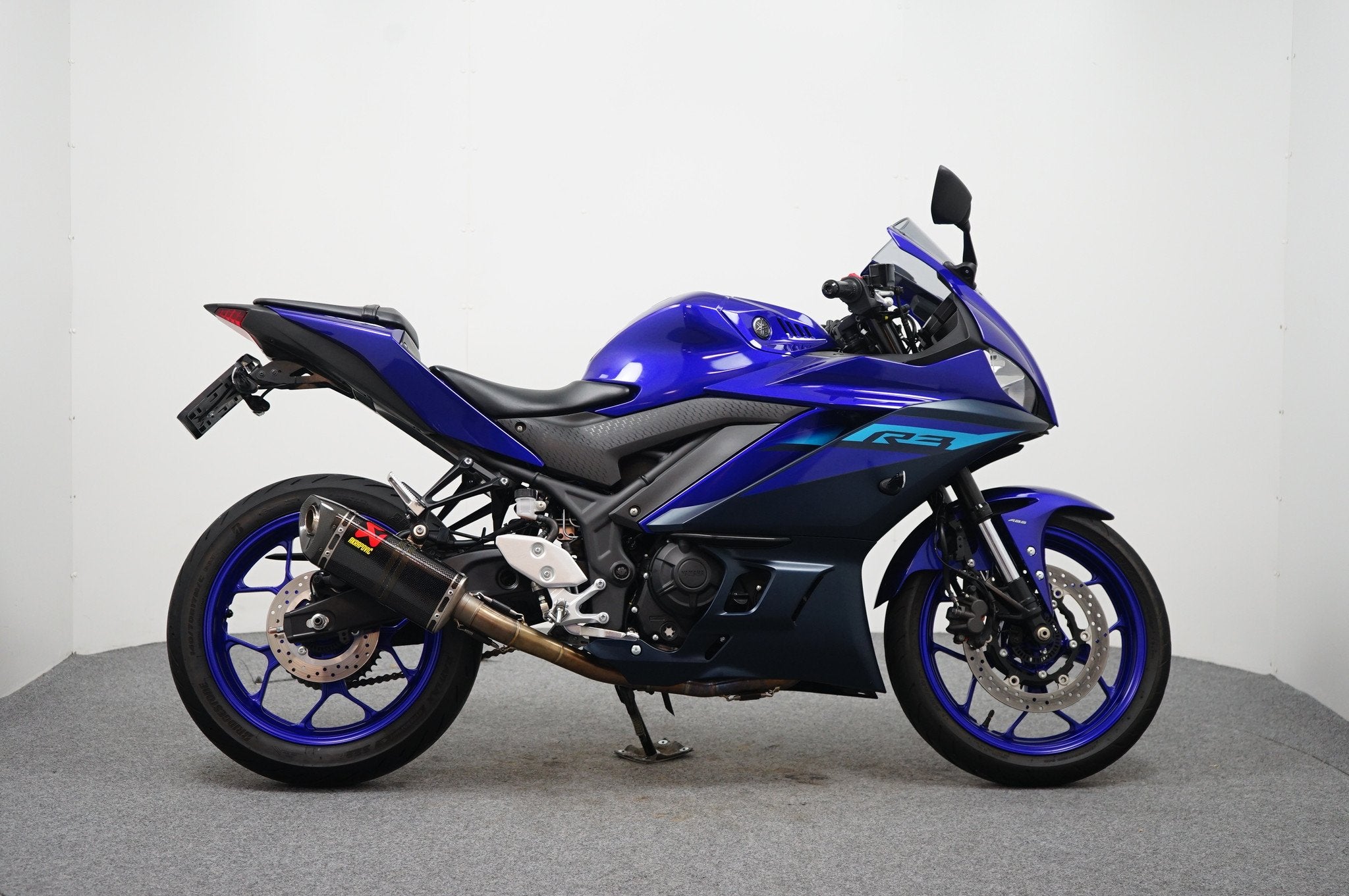 Yamaha YZF-R3 ABS GERESERVEERD MB (bj 2024), Motoren, Motoren | Yamaha, 321 cc, Bedrijf, Super Sport, ABS