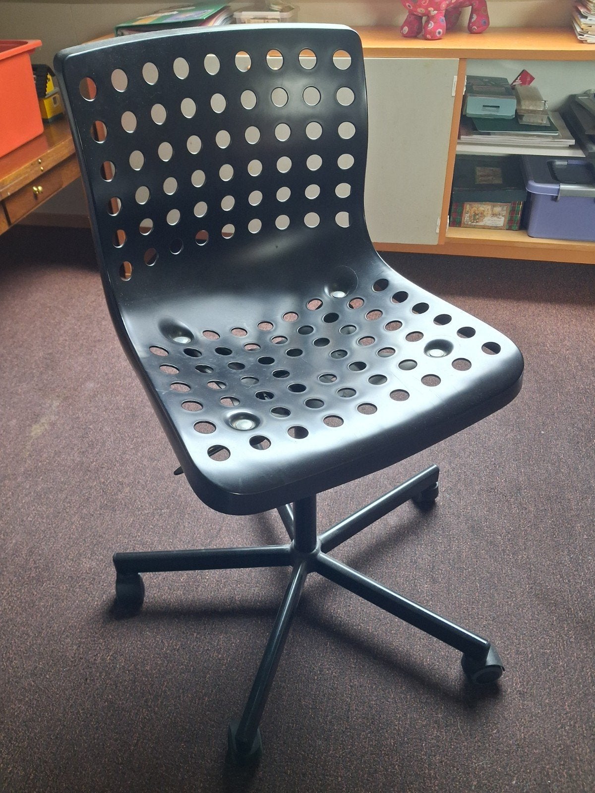 ikea bureau stoel zwart, Ophalen, Zo goed als nieuw, Zwart