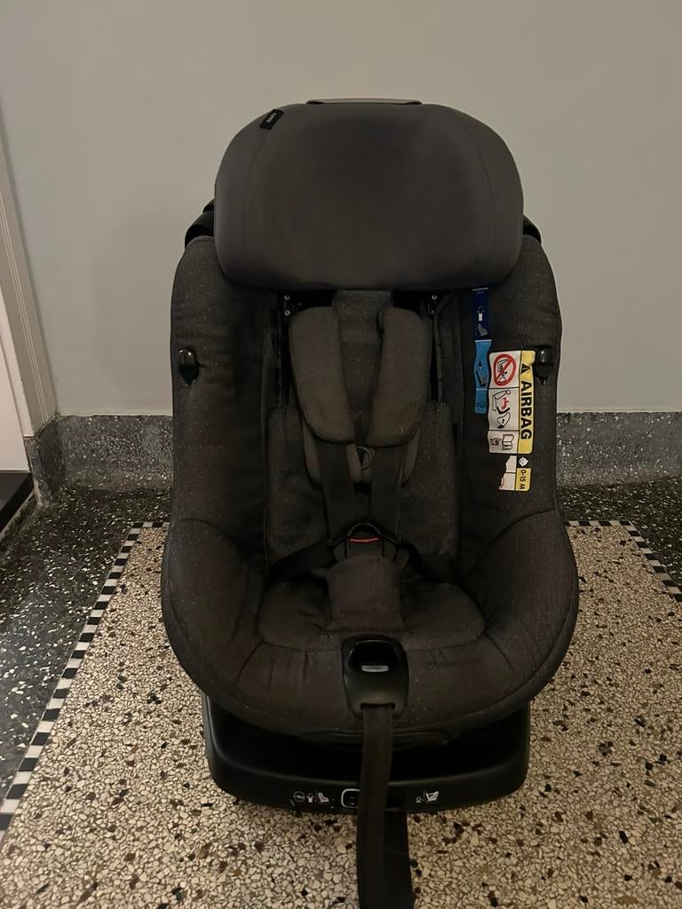 Maxi-Cosi Axissfix grijs, Kinderen en Baby's, Autostoeltjes, Ophalen, Verstelbare rugleuning, Zo goed als nieuw, Isofix