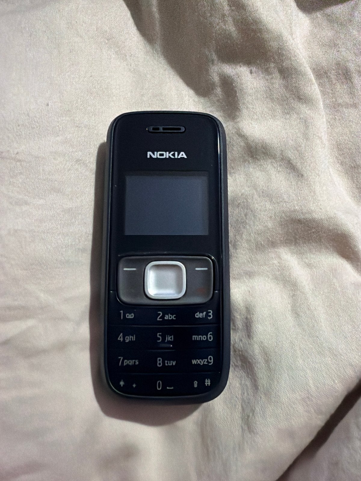 Nokia klassieke telefoon - zwart, zo goed als nieuw, Telecommunicatie, Gebruikt, Geen camera, Zwart, Fysiek toetsenbord