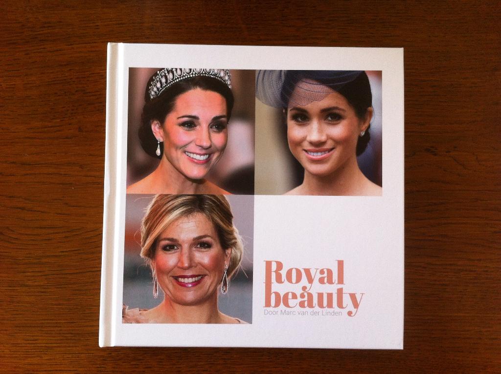 "Royal Beauty" Marc van der Linden Nieuw, Ophalen of Verzenden, Nieuw, Kaart, Foto of Prent
