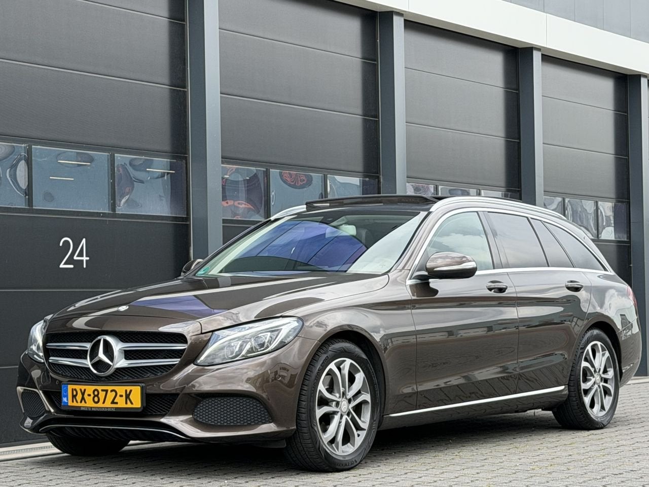 Mercedes-Benz C-Klasse C220 CDI Pano Leer Xenon EURO-6, Auto's, Automaat, Achterwielaandrijving, 1800 kg, Euro 6