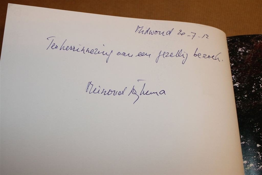 Mariënhof — Reis door mijn Tuin — Gesigneerd, Boeken, Ophalen of Verzenden, Zo goed als nieuw, Tuinieren en Tuinplanten