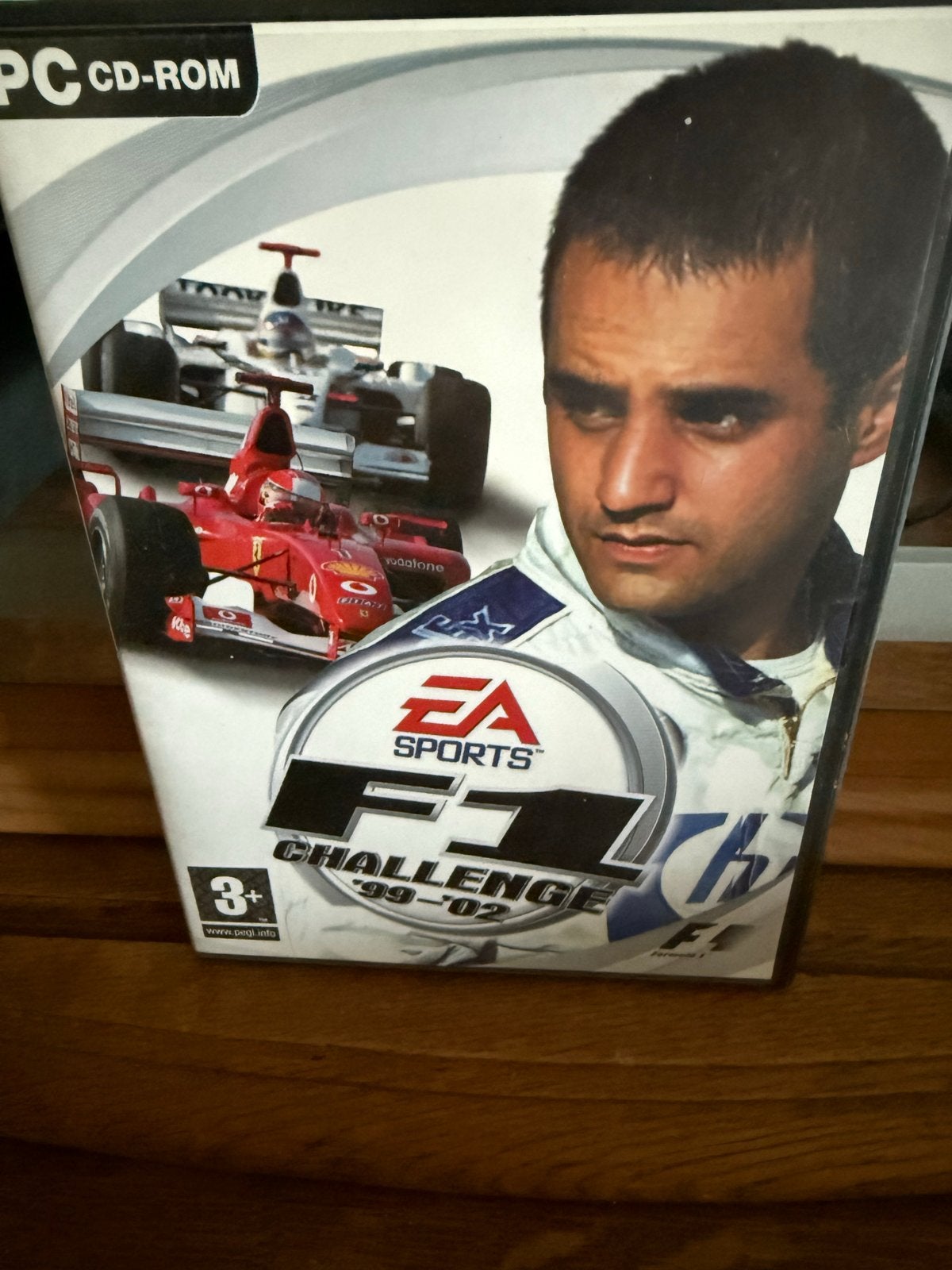 F1 Challenge '99-'02 PC CD-ROM - Racegame, 1 speler, Racen en Vliegen, Ophalen of Verzenden, Zo goed als nieuw