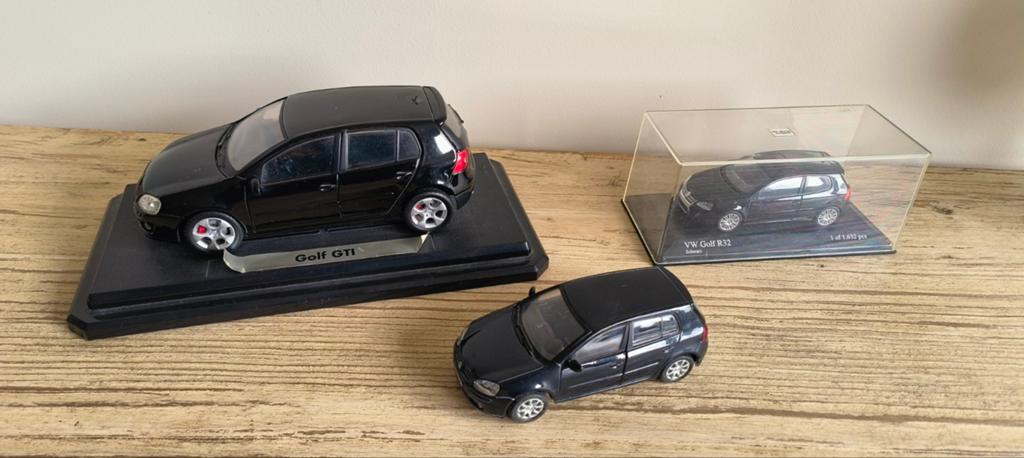 Volkswagen Golf R32 en GTI en FSI Schaalmodellen - Zwart, Ophalen of Verzenden, Zo goed als nieuw, Auto