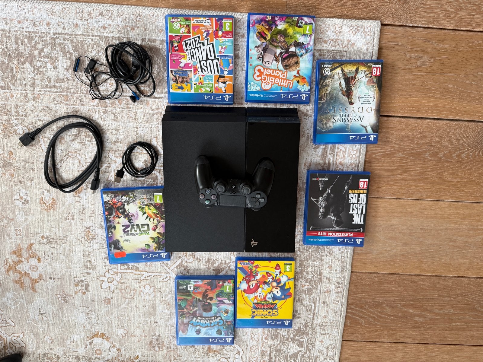 PlayStation 4 Slim met 7 games en controller, Spelcomputers en Games, 1 speler, Ophalen, Gebruikt, Vanaf 3 jaar