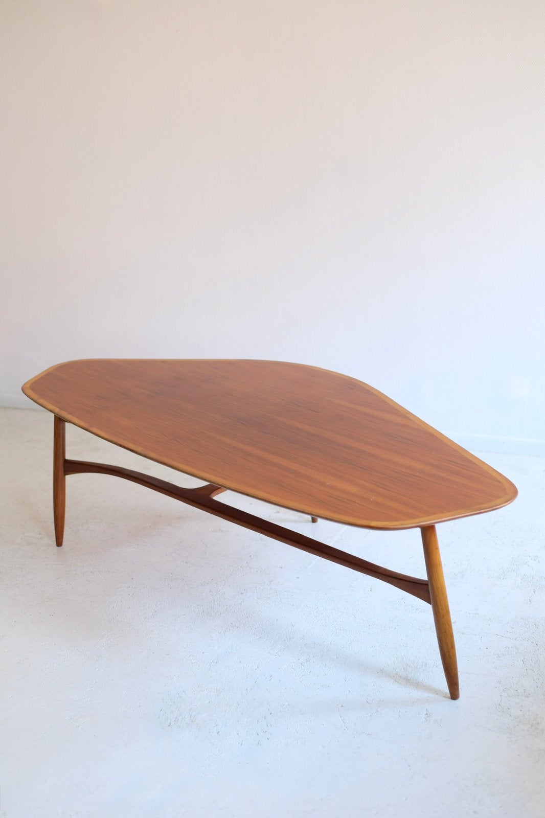 Niervormige salontafel Svante Skogh, jaren 60, Huis en Inrichting, Ophalen, 50 – 75, 50 tot 100 cm, Design
