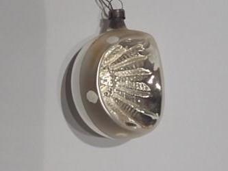 oude ronde deukbal kerstbal zilver doorsnee 4,5 cm, Ophalen, Gebruikt