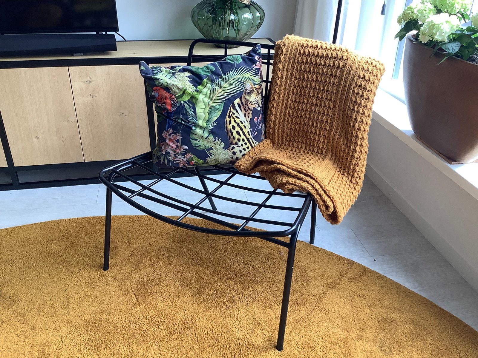 Bloomingville fauteuil Mesh zwart, Ophalen, Zo goed als nieuw, Zwart, Eén