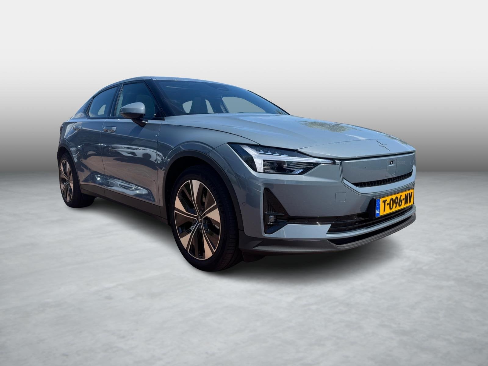 Polestar 2 Long Range Dual motor Plus 82 kWh | Warmtepomp |, Stof, Gebruikt, 82 kWh, Parkeerassistent