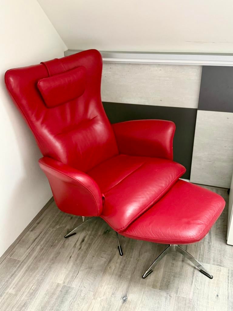 Montèl relaxfauteuil rood, Ophalen of Verzenden, Zo goed als nieuw, 50 tot 75 cm