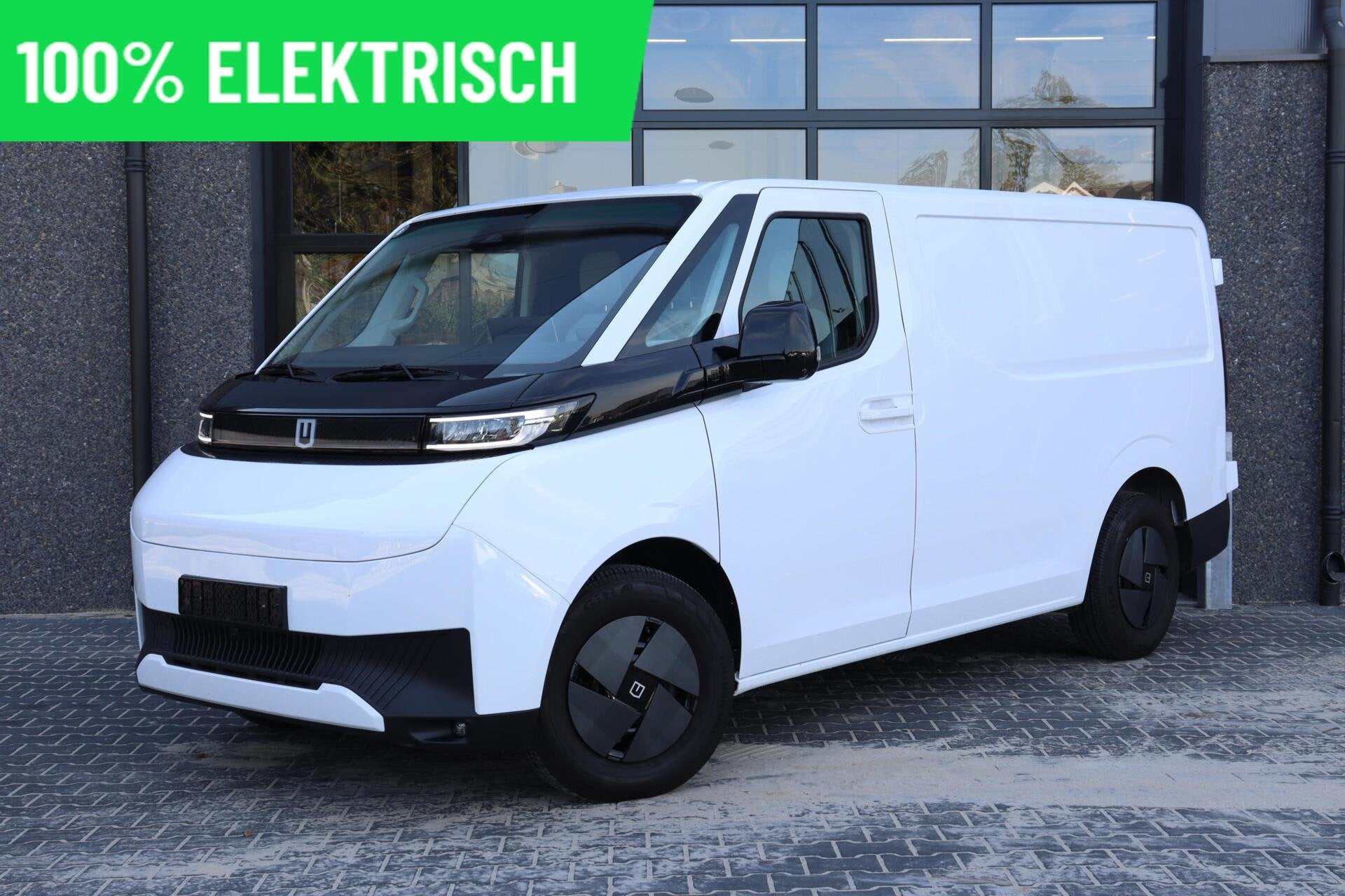 Farizon SV L2H1 l 270PK l AIRCO l 360 CAMERA l FULL OPTION, Auto's, Dealer onderhouden, Gebruikt, Zwart, Wit