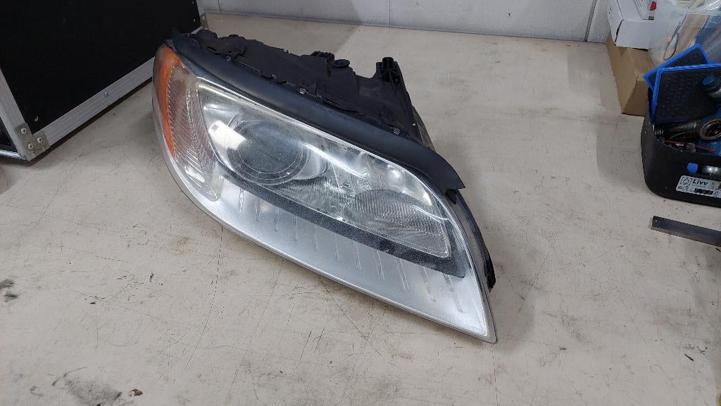 Volvo rechter koplamp 31214169, Ophalen of Verzenden, Gebruikt, Volvo