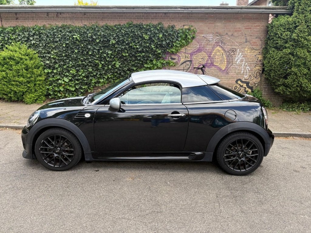 Mini 1.6 90KW Coupe 2012 Zwart, Auto's, Mini, Particulier, Cooper, ABS, Airconditioning, Bluetooth, Climate control, Multifunctioneel stuurwiel