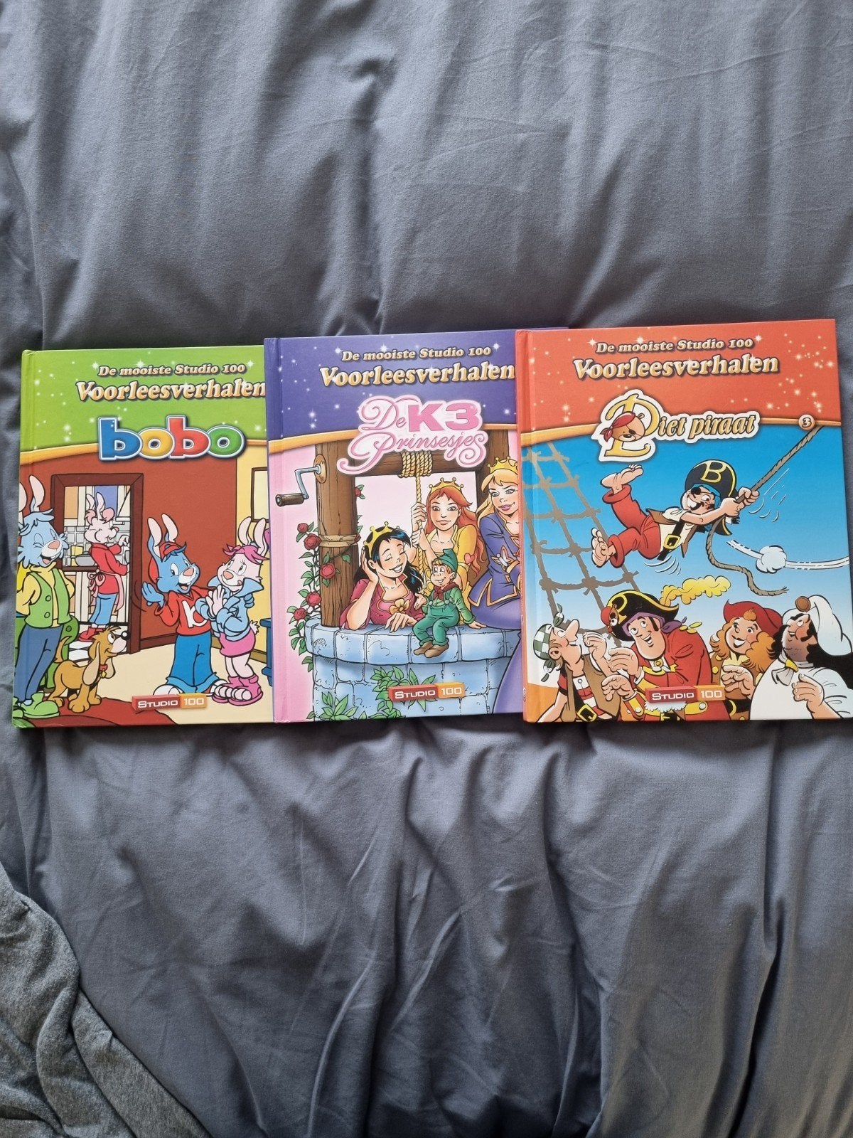 3 (voor) leesboekjes bobo, pietje piraat en k3 prinsessen, Ophalen of Verzenden, Gelezen, Fictie algemeen