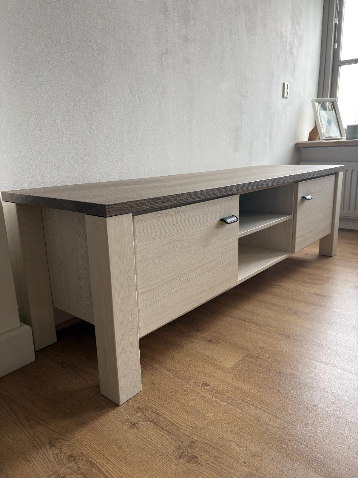 TV kast, Ophalen, 100 tot 150 cm, Zo goed als nieuw, Minder dan 100 cm