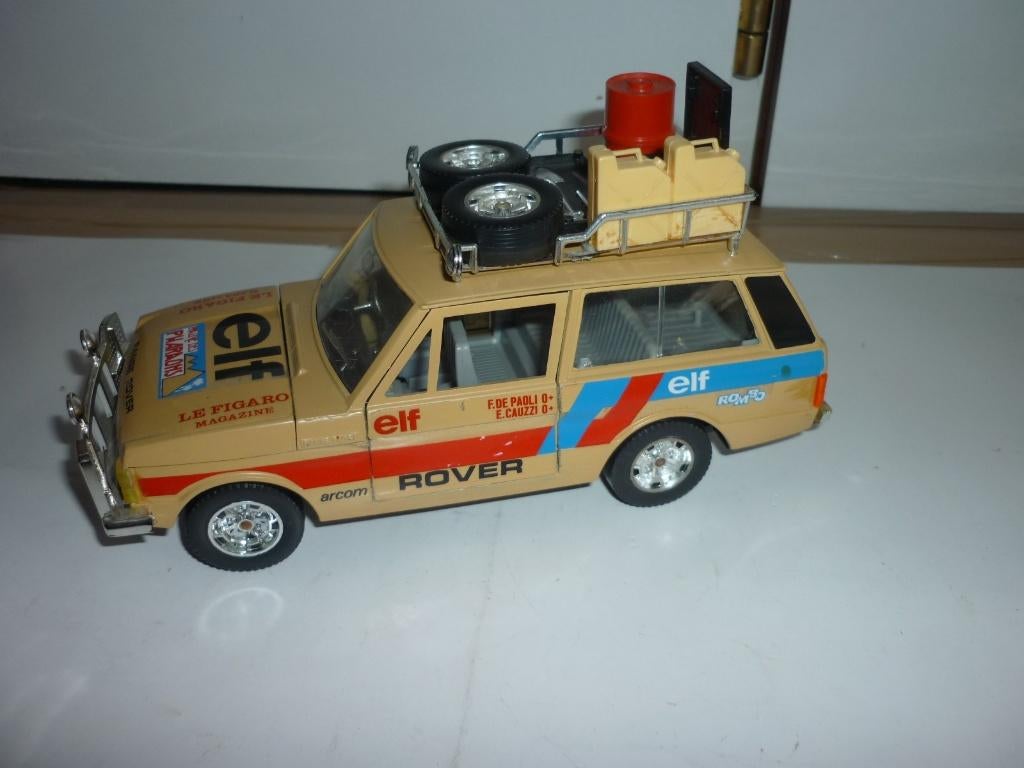 Burago 1:24, Ophalen of Verzenden, Zo goed als nieuw, Auto, Bburago
