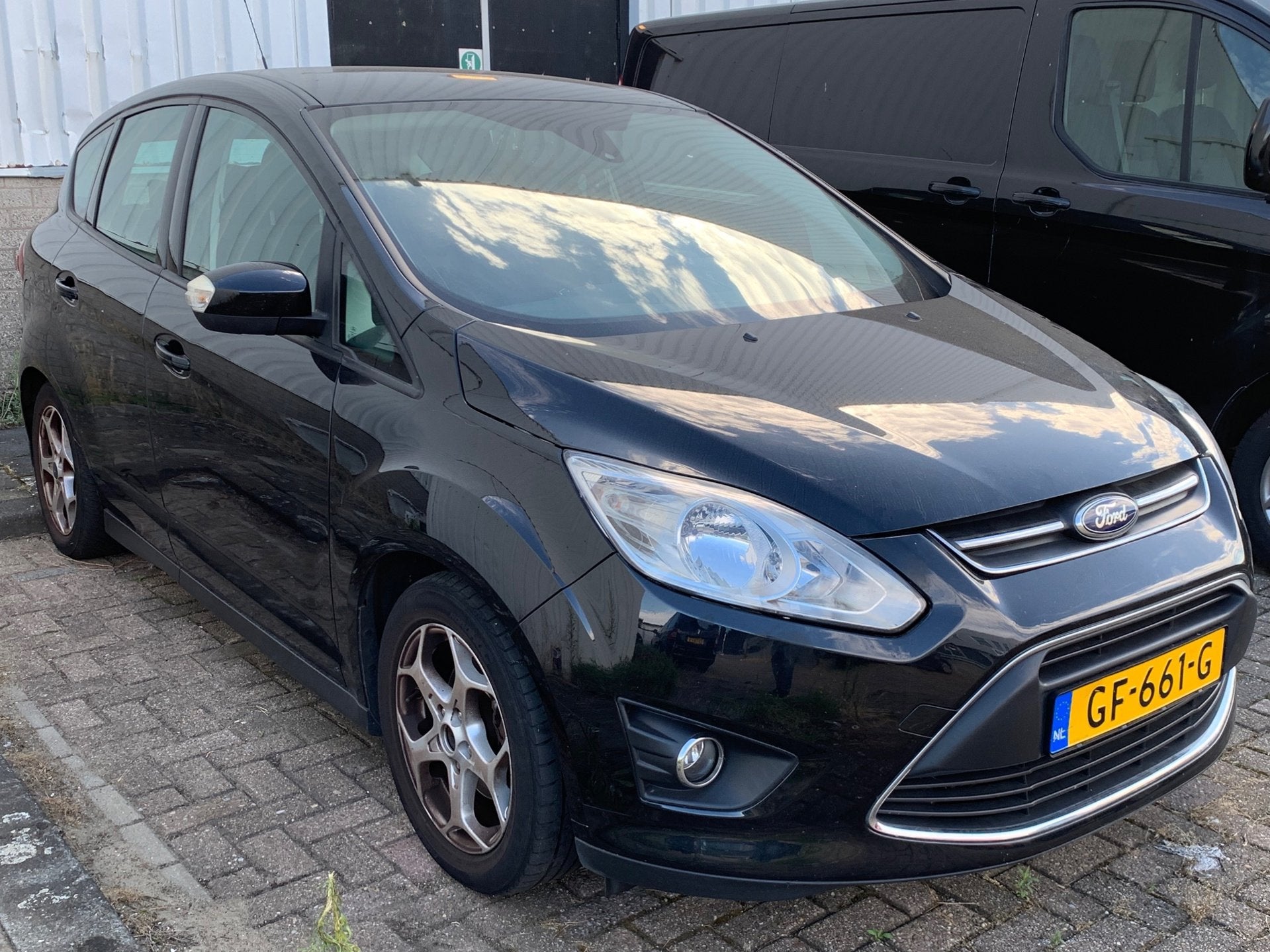 Ford C-Max 1.0 Edition|Motor Defect|Navigatie|Airco|EXPORT|, Auto's, Voorwielaandrijving, Zwart, Zwart, Origineel Nederlands