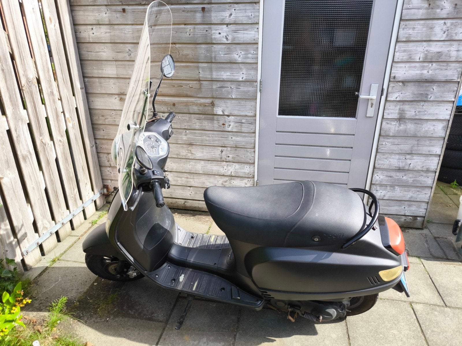 AGM vx50 scooter, Fietsen en Brommers, Snorfietsen en Snorscooters, Gebruikt, Benzine, Ophalen, Overige merken