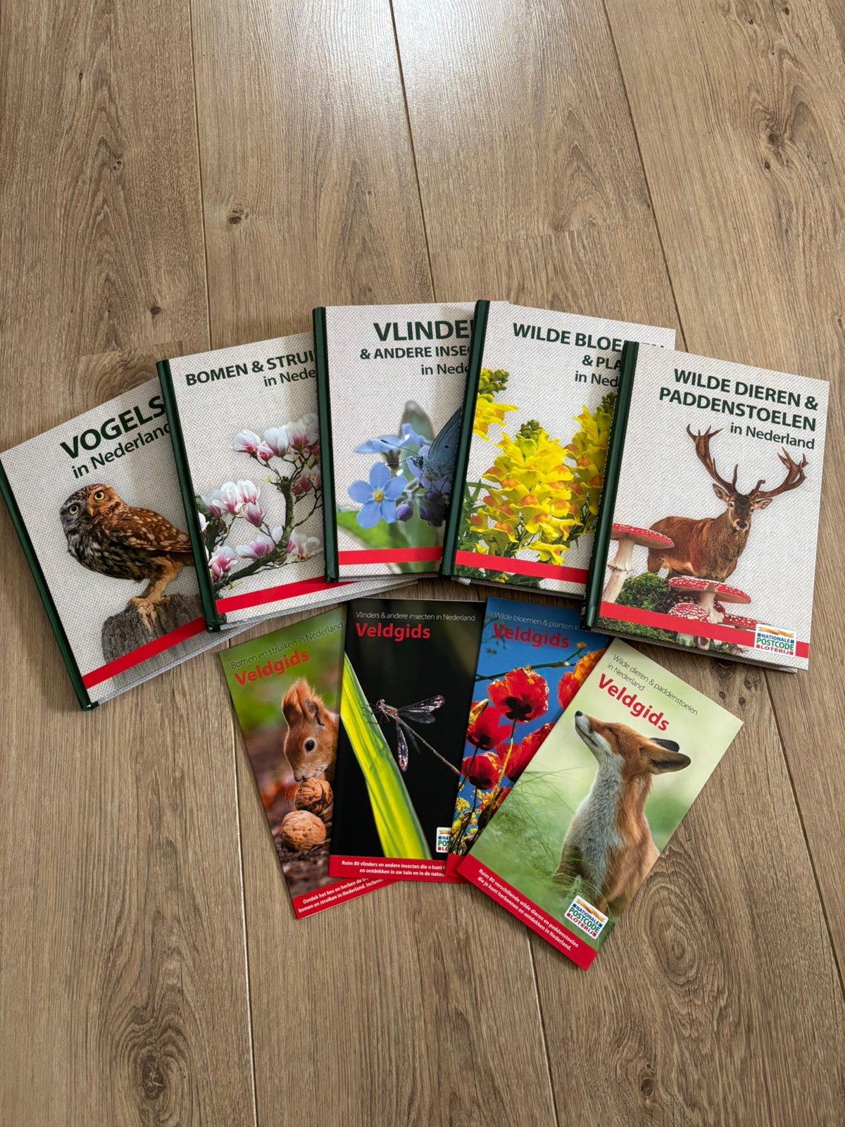 Nationale Postcode Loterij Natuurgidsen (5-delig), Boeken, Ophalen of Verzenden, Nieuw, Natuur algemeen