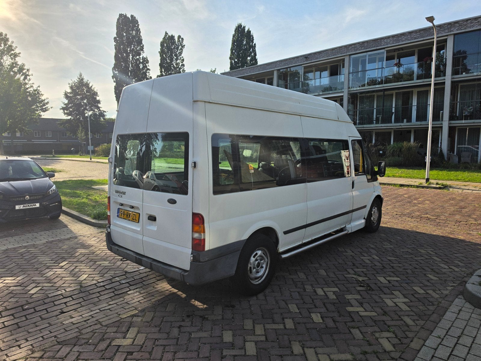 Foto 5 van Ford Transit CAMPER 2.0 Tddi 330L 74KW 2005 extra Lang/Hoog.