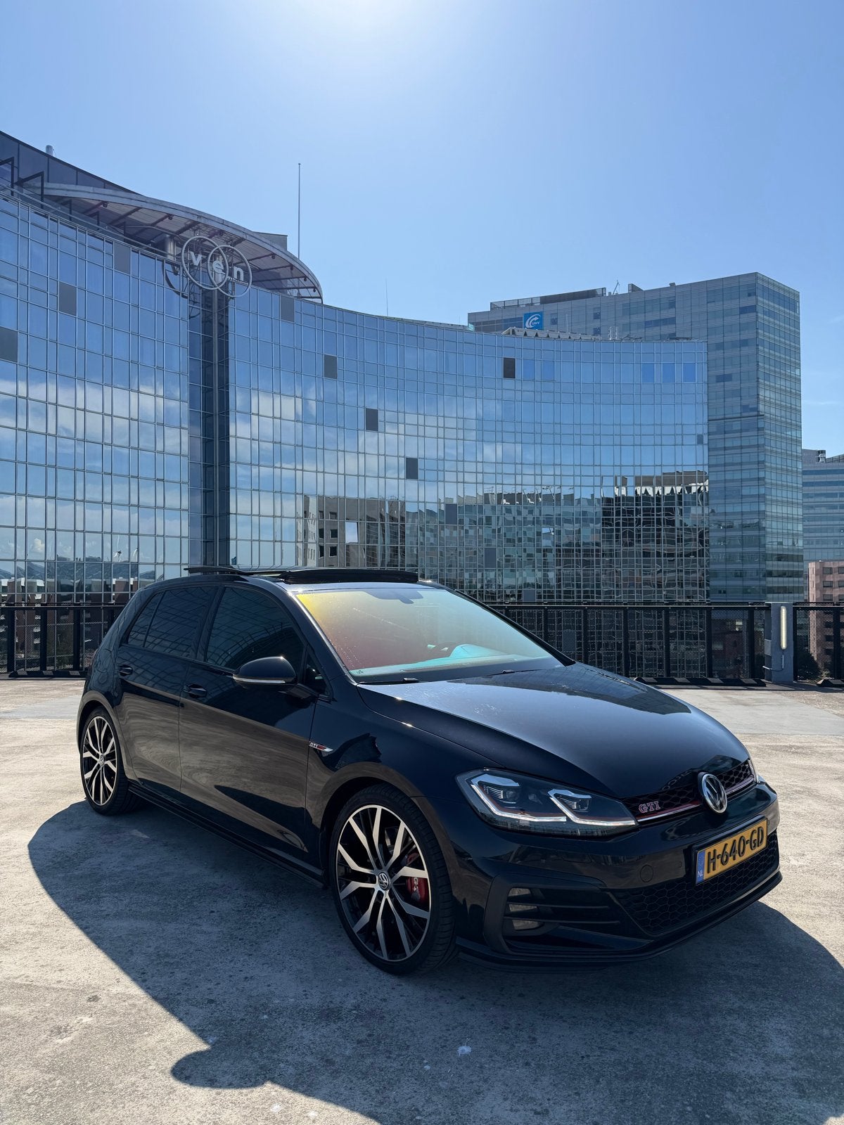 Volkswagen Golf 7.5 Gti Zwart Keyless Nieuwe APK, Auto's, Volkswagen, Stof, 4 cilinders, 1984 cc, 1337 kg