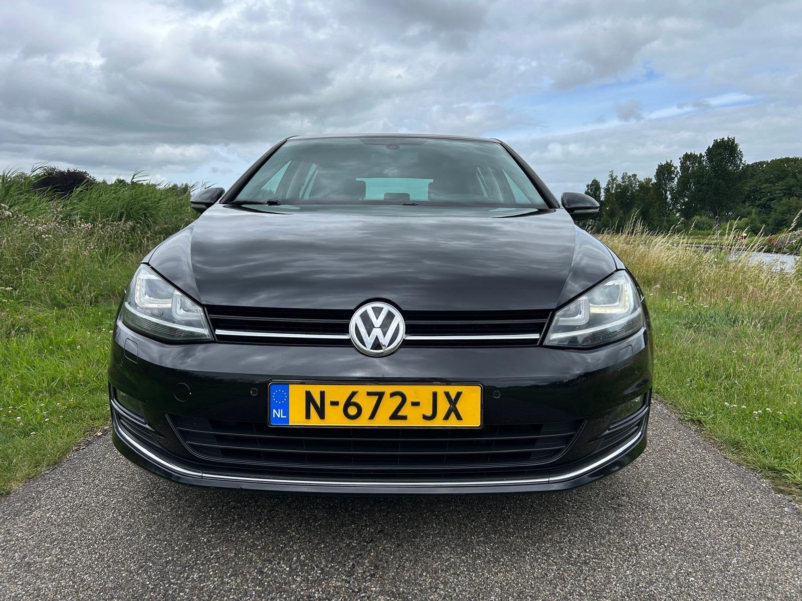 Volkswagen Golf 1.4 TSI Highline | Stoelverwarming | LED | B, Auto's, Voorwielaandrijving, Euro 5, Stof, Gebruikt