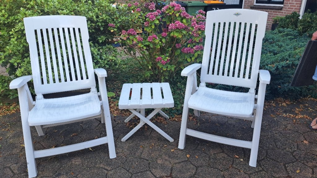 Heerlijke witte verstelbare tuinstoelen, Ophalen, Zo goed als nieuw, Kunststof, Verstelbaar
