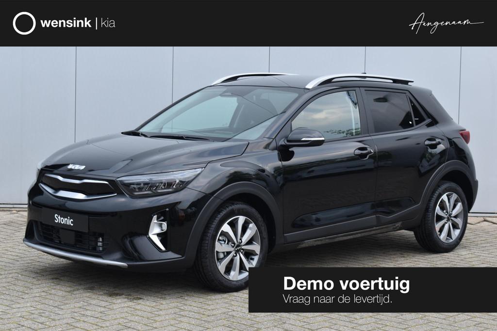 Kia Stonic 1.0 T-GDi MHEV DynamicPlusLine | Trekhaak Afneemb, Voorwielaandrijving, 710 kg, Zwart, Origineel Nederlands