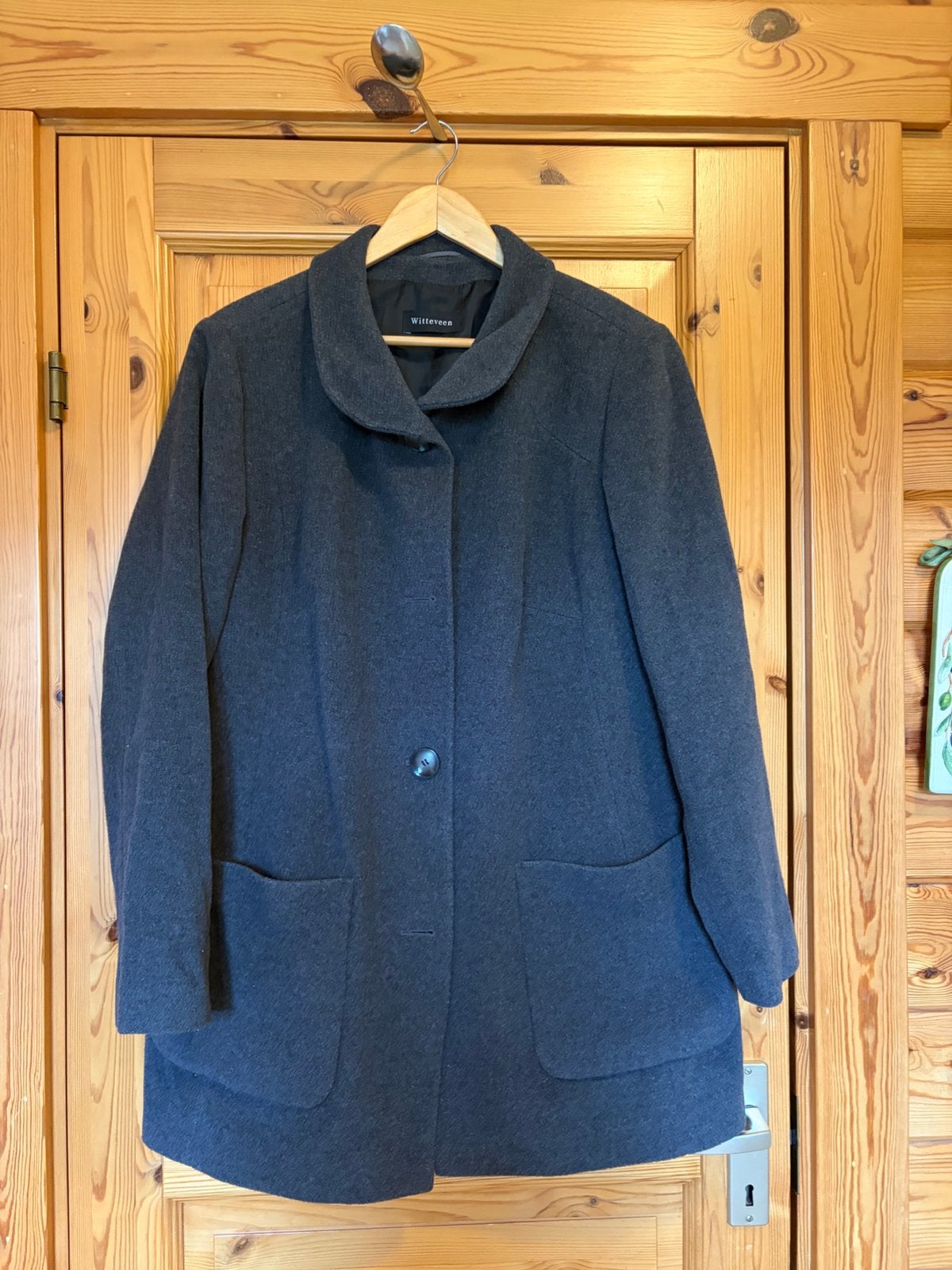 Duffeltje jas winter grijs 42 oto 60 lengte 86, Ophalen of Verzenden, Zo goed als nieuw, Maat 42/44 (L), Grijs