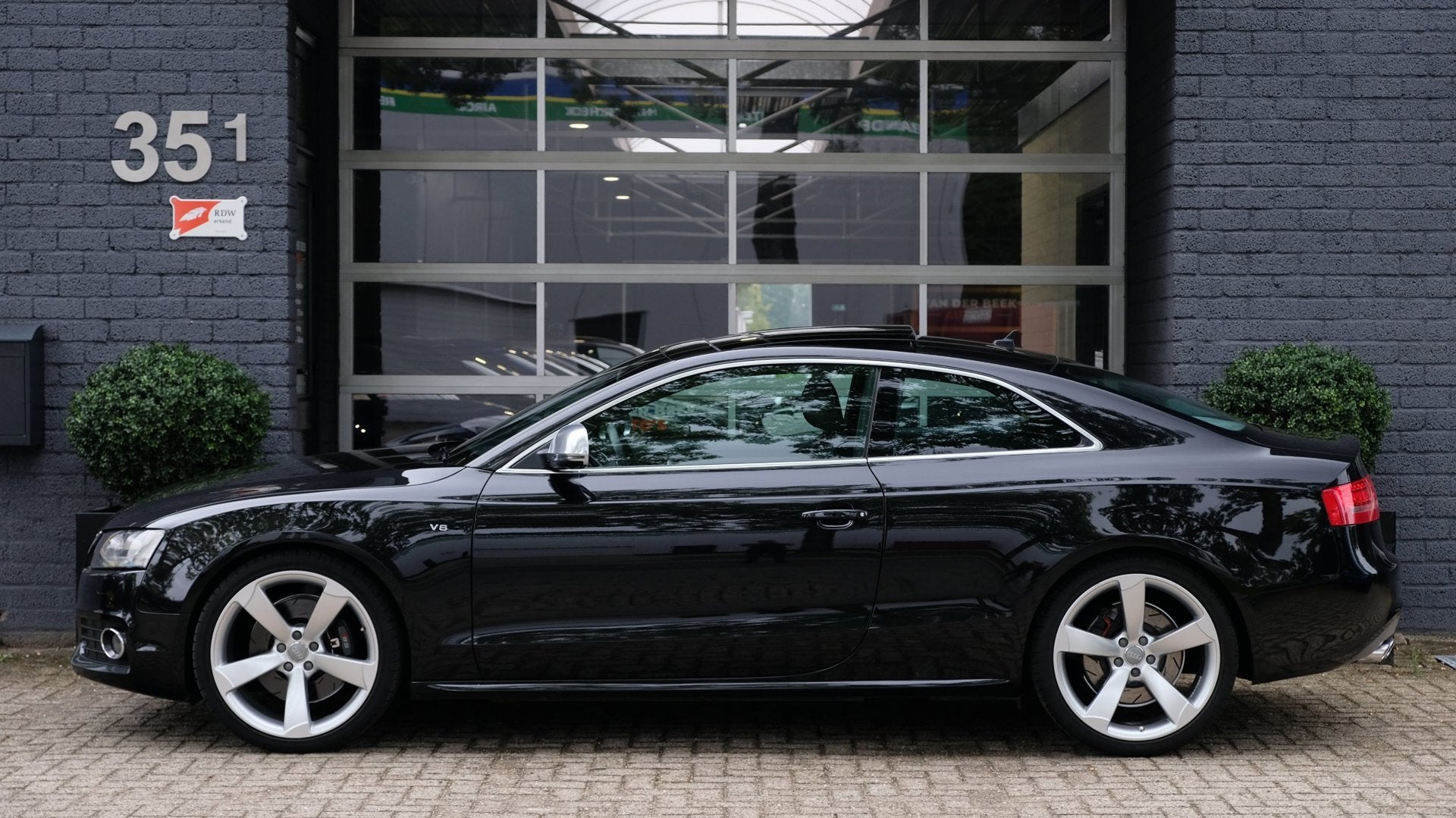 Audi S5 Coupé 4.2 FSI quattro * AUDI EXCLUSIEF *, Auto's, Automaat, Dealer onderhouden, Gebruikt, Bedrijf