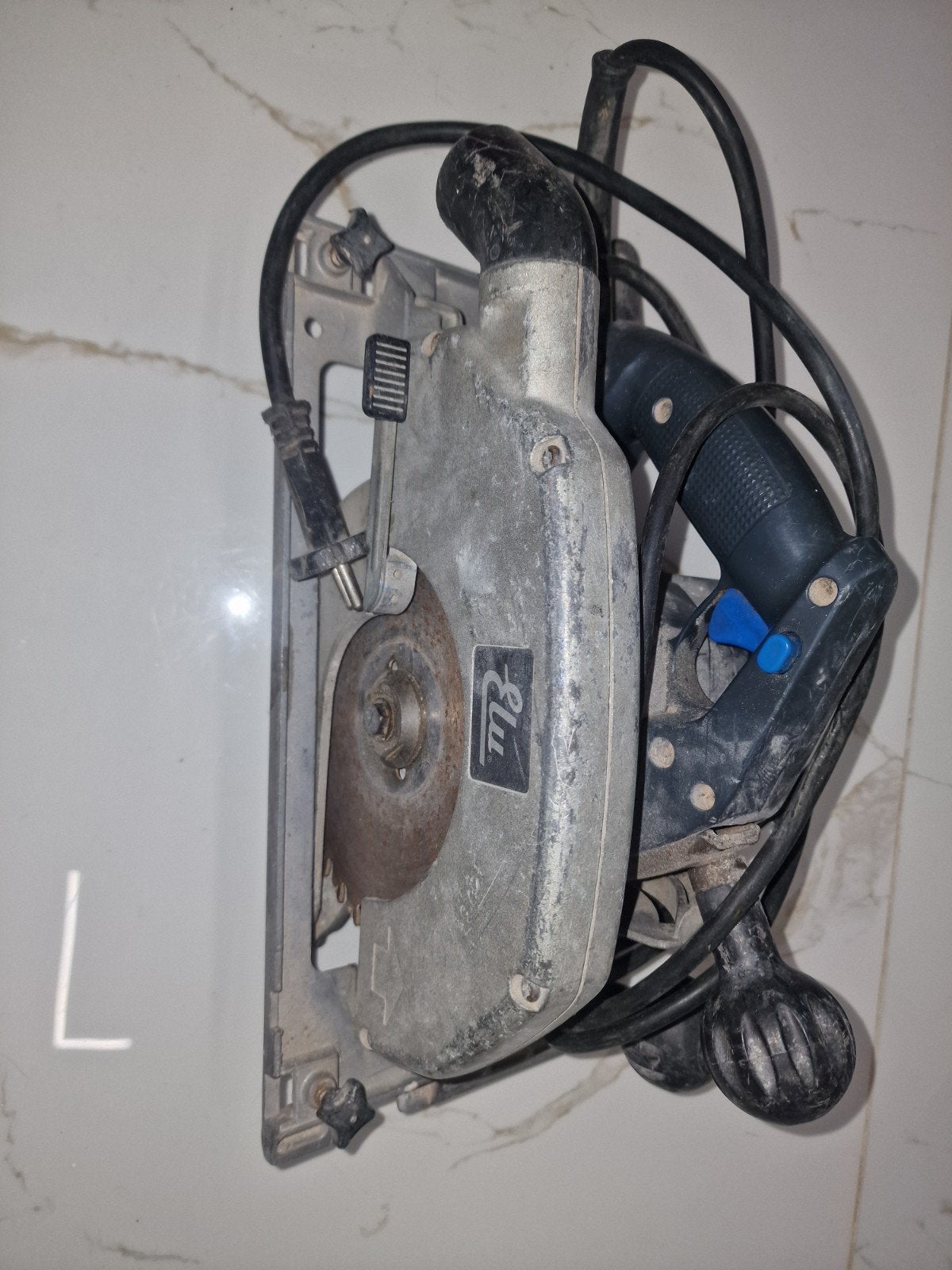 Elu Cirkelzaag - Gebruikt maar functioneel, Gebruikt, Cirkelzaag, 600 tot 1200 watt, Ophalen of Verzenden