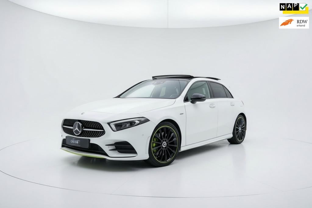 Mercedes-Benz A-klasse 220 EDITION ONE PANO 360 HEAD UP, Auto's, Gebruikt, Wit, Origineel Nederlands, Bedrijf