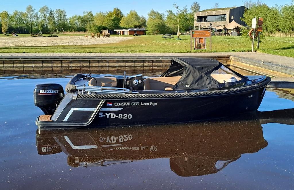 Corsiva 565 New Age Suzuki 60 pk, Ophalen of Verzenden, Zo goed als nieuw, 3 tot 6 meter, Buitenboordmotor