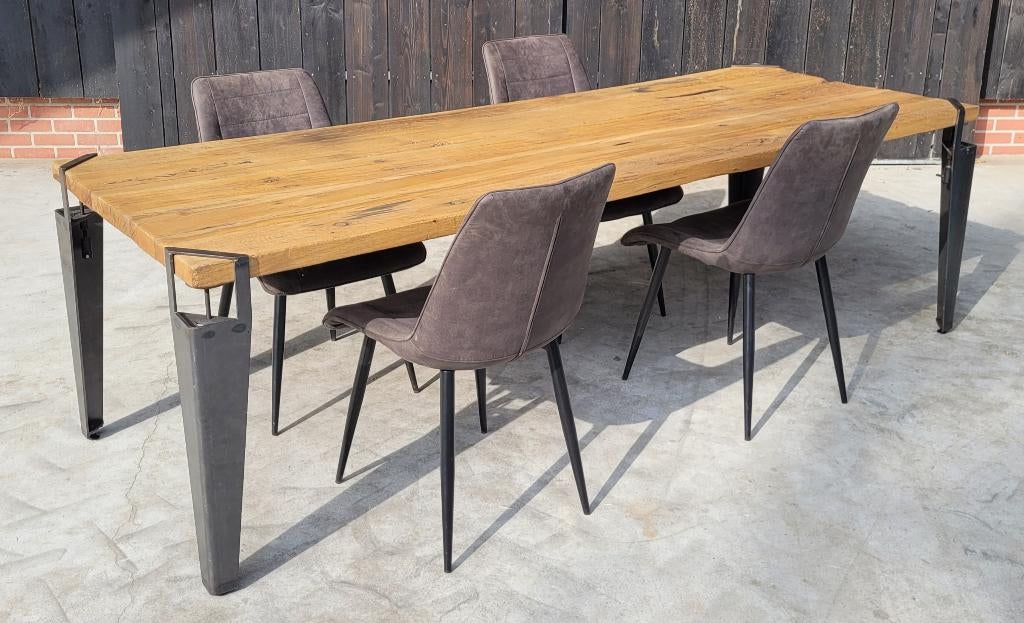 Stoere Eetkamer tafel (nieuw) 255*90, Huis en Inrichting, Tafels | Eettafels, 200 cm of meer, 50 tot 100 cm, Zo goed als nieuw