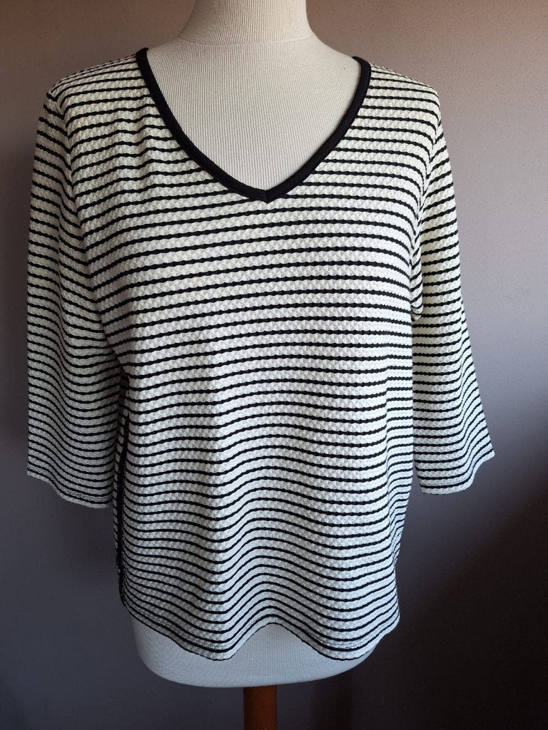 Nieuwe wit/zwart gestreepte stretch top Tramontana, XL, Kleding | Dames, Overige kleuren, Tramontana, Maat 46/48 (XL) of groter