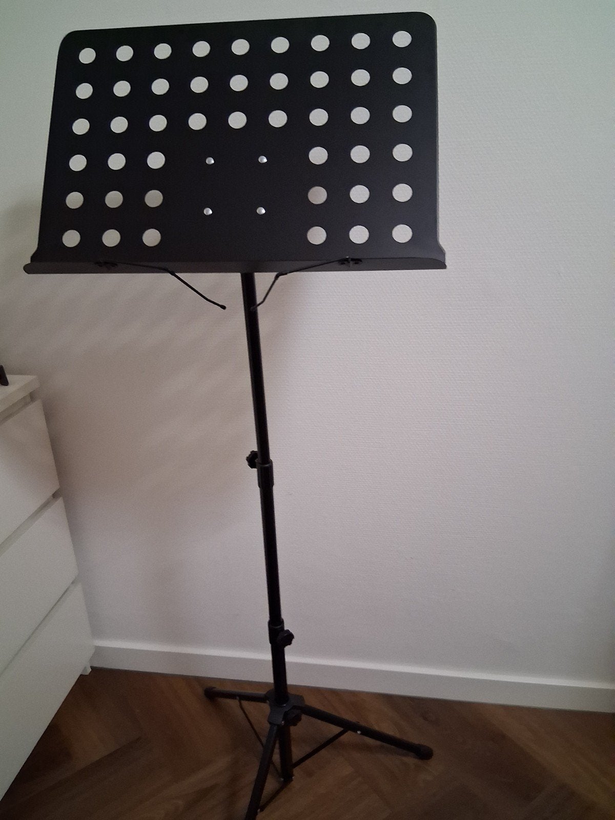 Zwarte muziekstandaard, Muziek en Instrumenten, Standaards, Ophalen of Verzenden, Nieuw