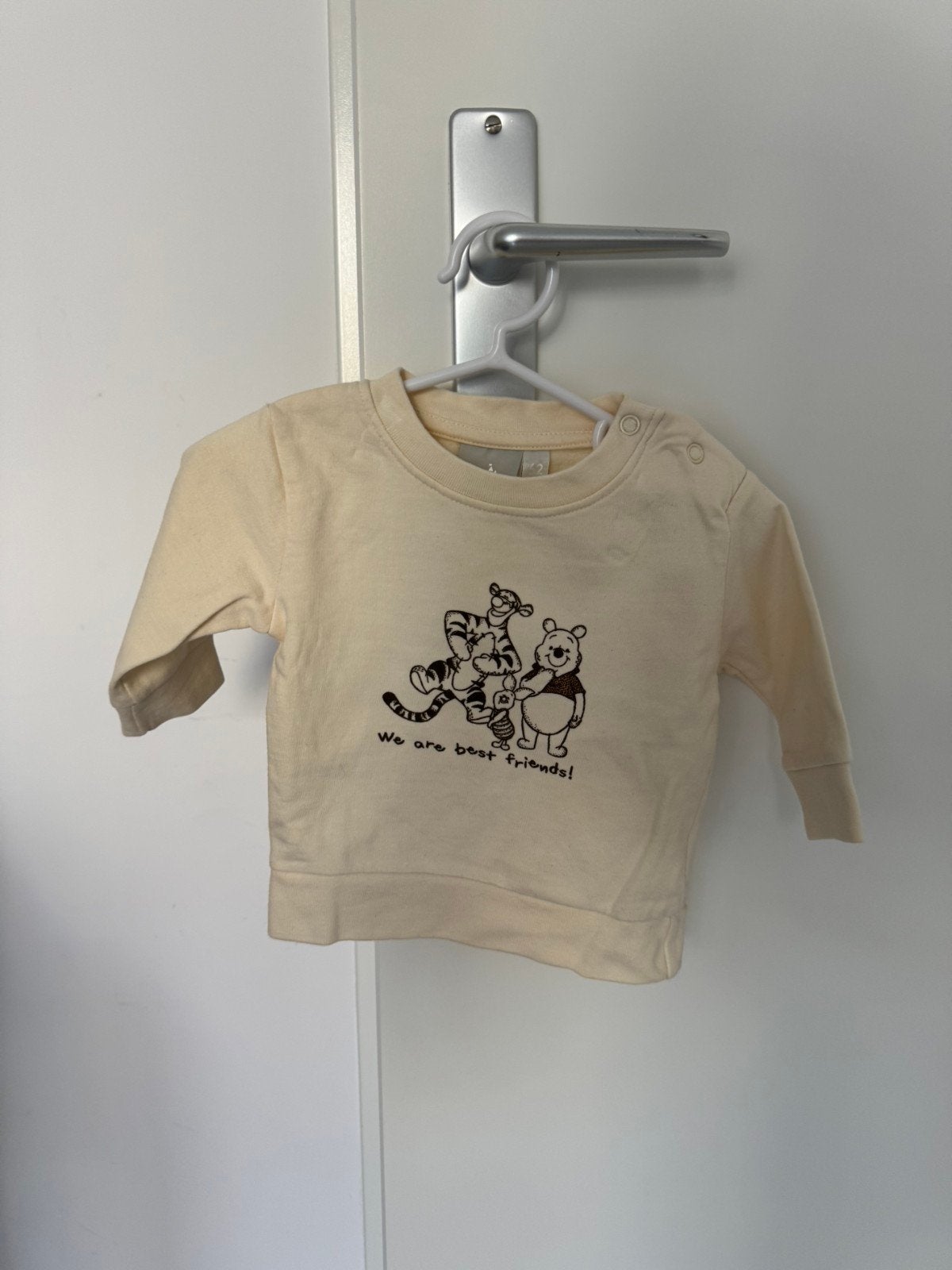T-shirt, Kinderen en Baby's, Babykleding | Maat 62, Disney, Truitje of Vestje, Ophalen of Verzenden, Zo goed als nieuw