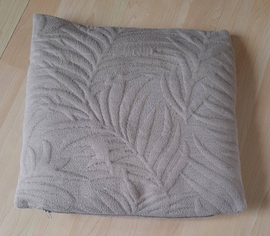 KUSSEN HOES MET BINNEN KUSSEN 40 X 40 cm, Ophalen of Verzenden, Zo goed als nieuw, Vierkant